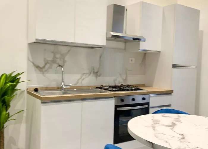 Apartment International House *